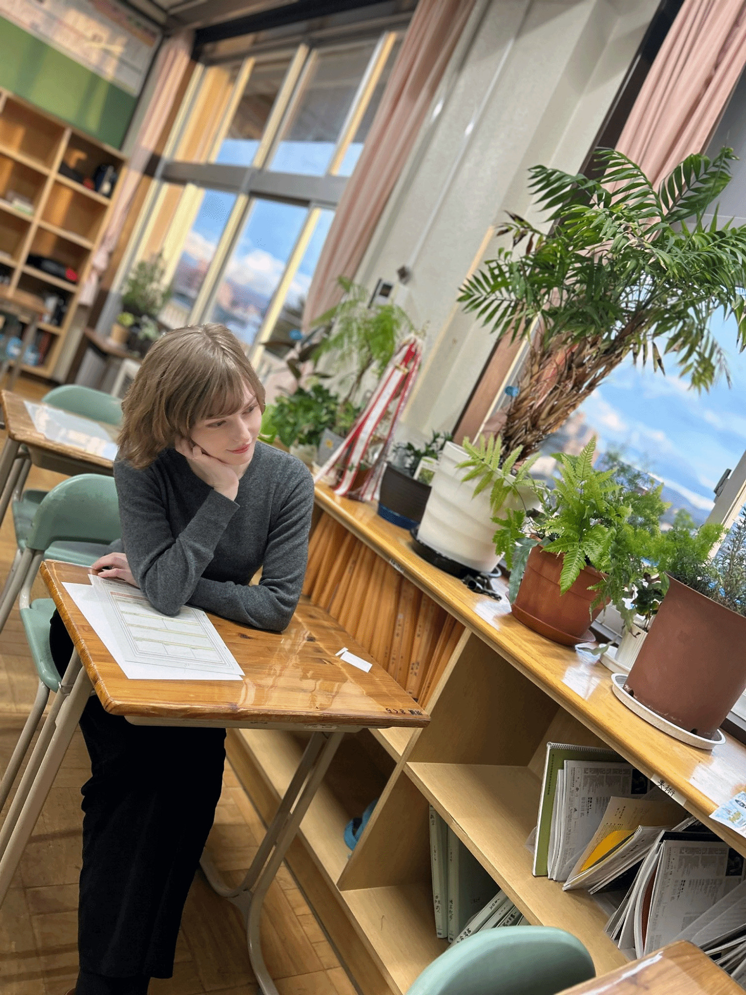 清純可愛十分誘人！《生化4RE》艾什莉臉模分享日常照