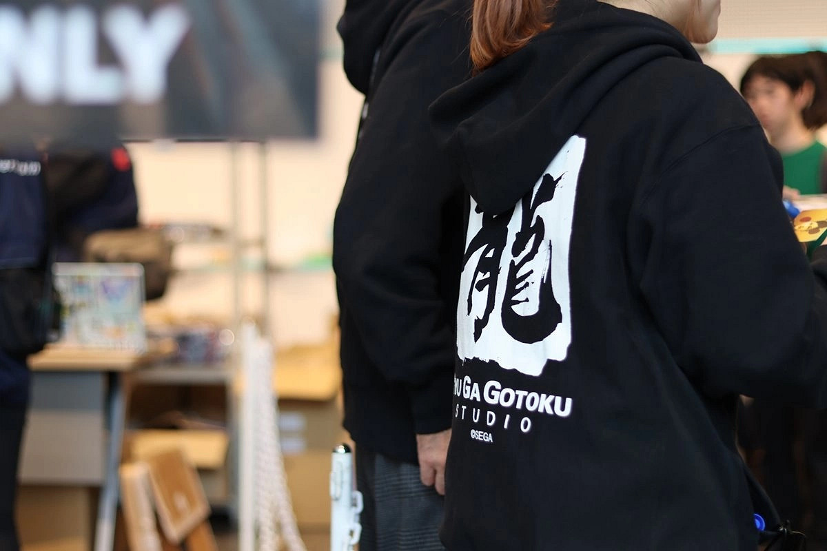 橫山昌義稱《人中之龍8》劇情長到熬夜打不完 當追劇慢慢玩