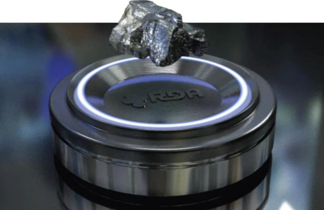 中國手遊折服了“西半球最強法務部”？？？這是我見過今年最科幻的故事