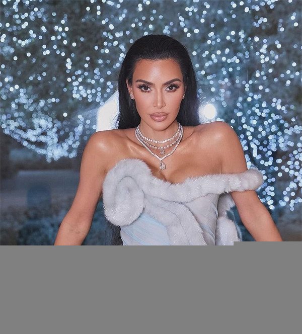 金·卡戴珊旗下營運近10年手遊即將停服 現已下架商店 金·卡戴珊旗下營運近10年手遊即將停服 現已下架商店