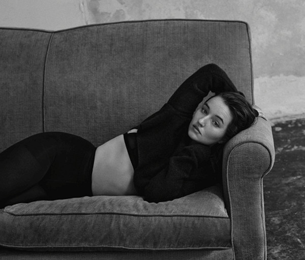 網友擔心《最後生還者》艾比演員：她不會被網暴吧？