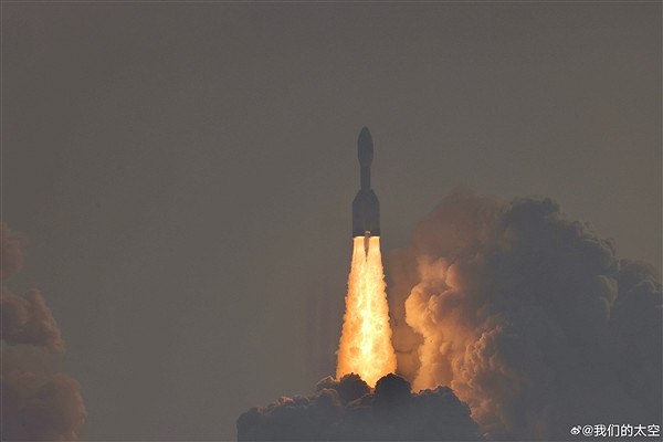 全球最大固體火箭 我國引力一號遙一商業運載火箭首次發射成功