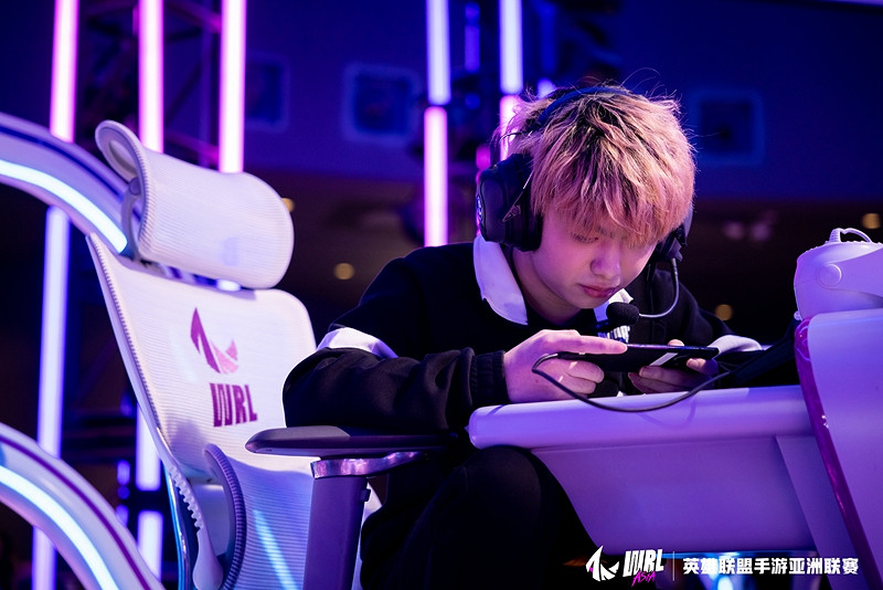 破浪而出!KBG奪得英雄聯盟手遊WRL A2總冠軍 破浪而出!KBG奪得英雄聯盟手遊WRL A2總冠軍