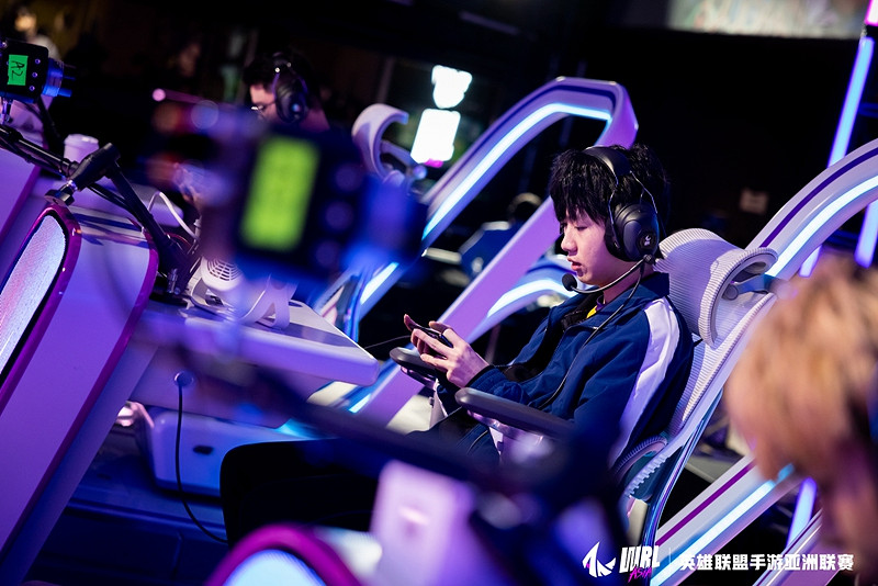 破浪而出!KBG奪得英雄聯盟手遊WRL A2總冠軍 破浪而出!KBG奪得英雄聯盟手遊WRL A2總冠軍