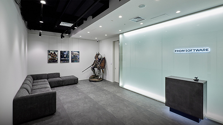 外媒曬出FS社在日本東京的全新辦公室：一牆都是雕像