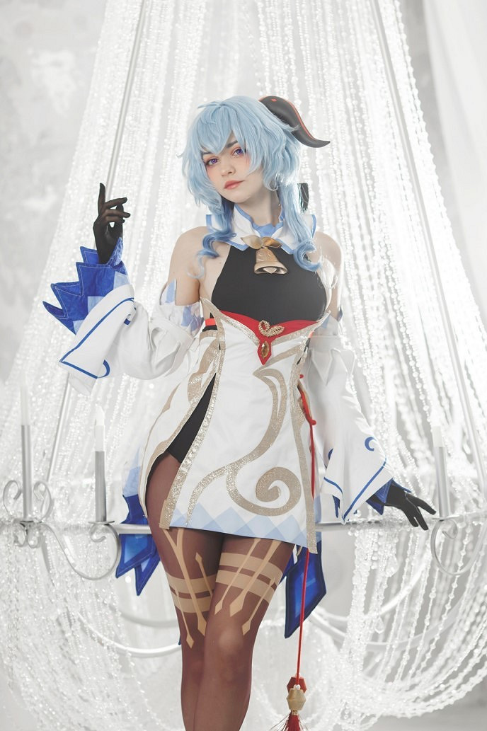 俄羅斯小姐姐COS《原神》甘雨 性感黑絲誘惑動人！@！