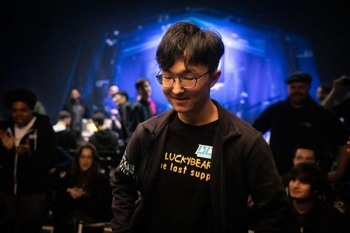 意誌的繼承，這四個人扛起了20年代的中國格鬥大旗