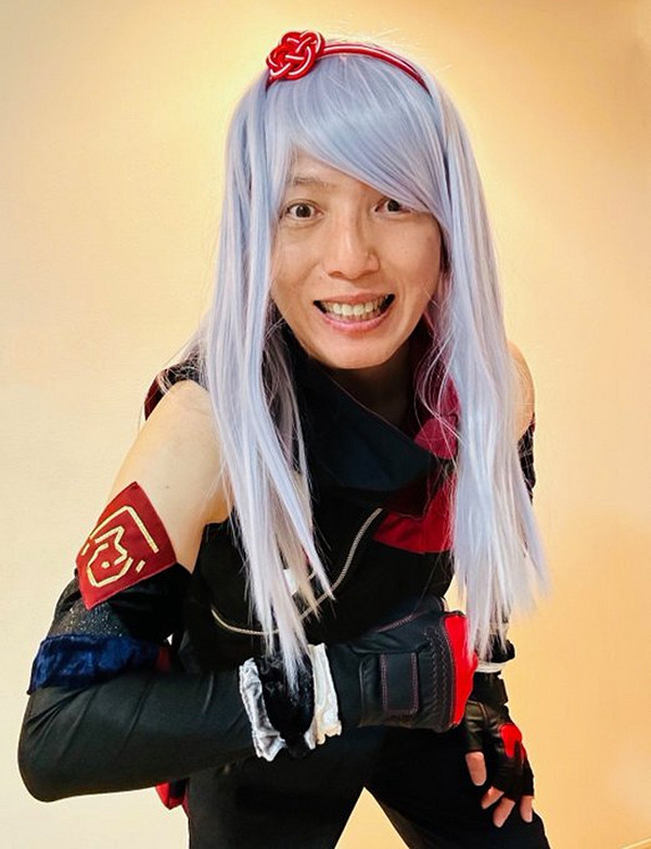 太社死了!《緋紅結繫》遊戲總監COS女主參加馬拉鬆! 太社死了!《緋紅結繫》遊戲總監COS女主參加馬拉鬆!