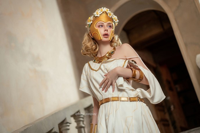 俄妹COS《惡靈古堡4RE》艾達王：紅杉黑絲 身材妖豔