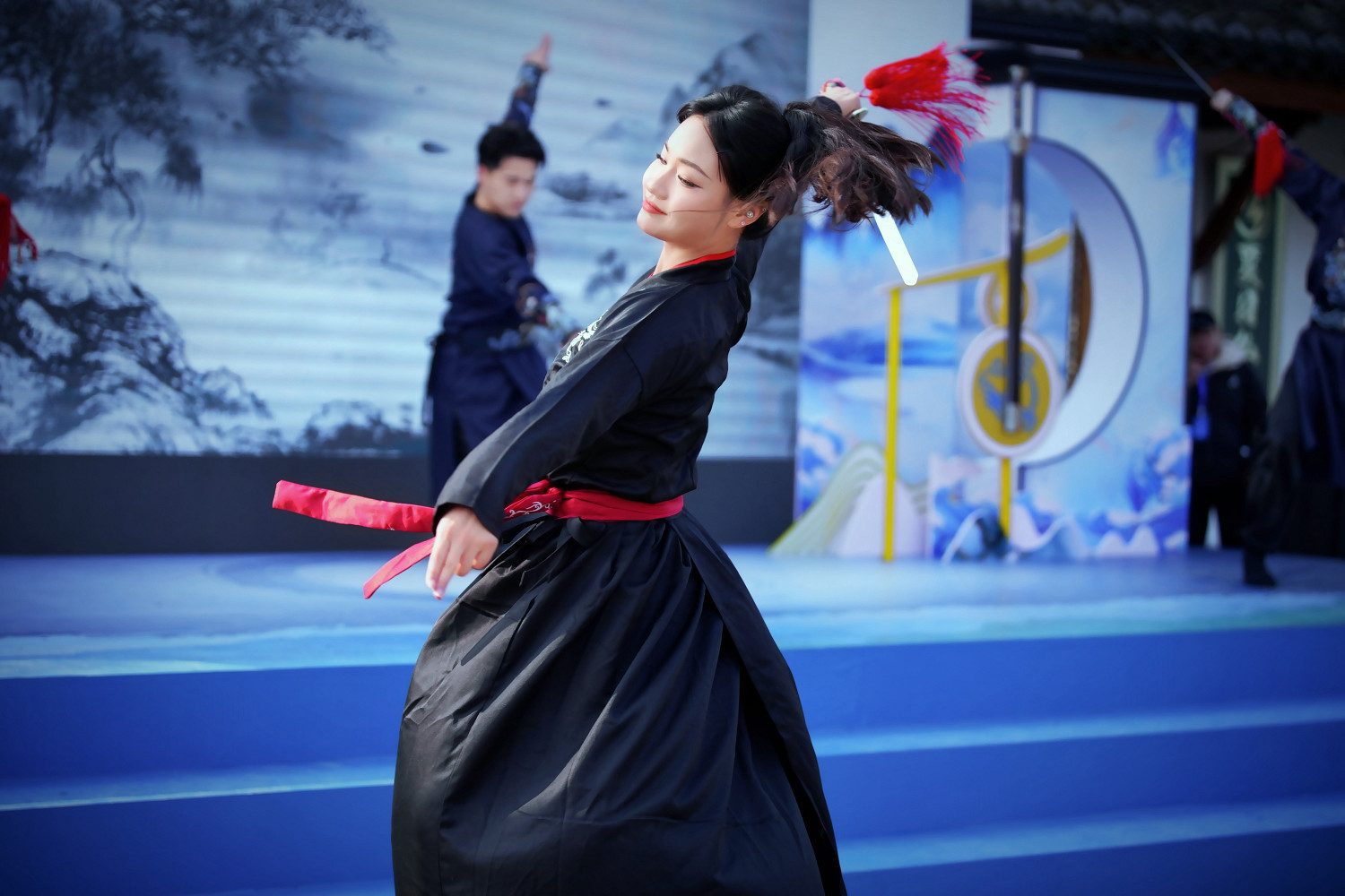 “神劍”拉開非遺體驗大幕,《天下3》助力傳統文化的賡續與傳承 “神劍”拉開非遺體驗大幕,《天下3》助力傳統文化的賡續與傳承