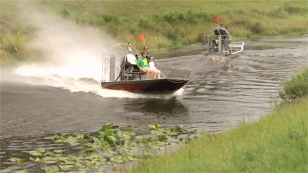 玩家自製《GTA6》真人預告:出色還原沙灘美女等名場面