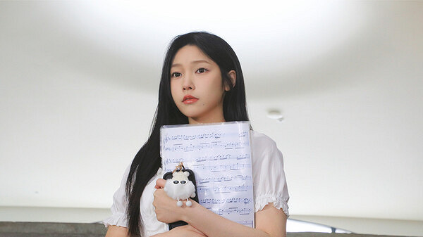 中國大陸研發戀愛互動影視《戀戀女團》上線Steam!首發38元 中國大陸研發戀愛互動影視《戀戀女團》上線Steam!首發38元